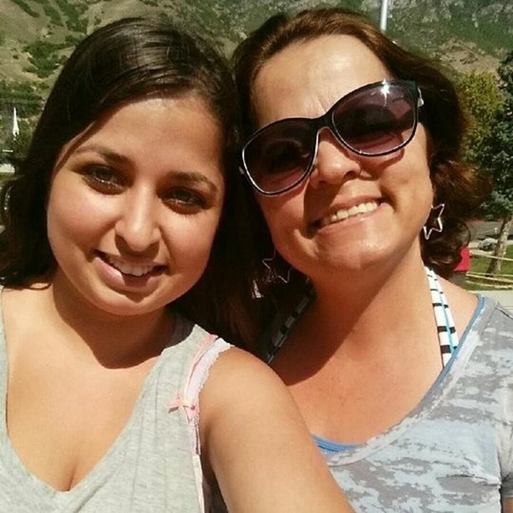 Meet your Posher, Adriana